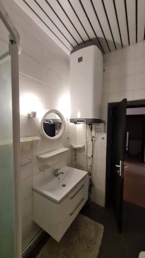 Pacific Hostel Vilnius Bagian luar foto